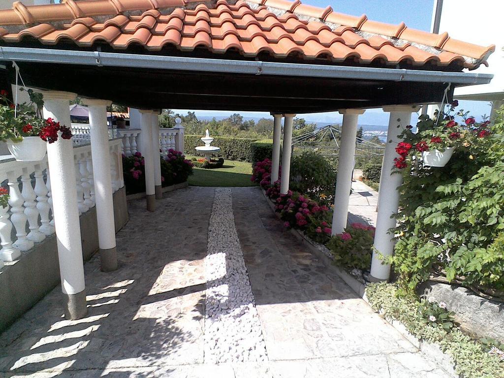 Apartment Smilja Malinska Dış mekan fotoğraf