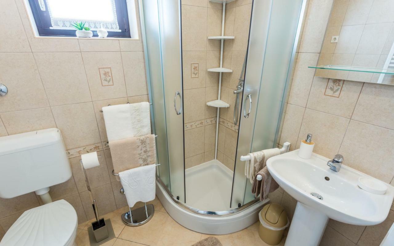 Apartment Smilja Malinska Dış mekan fotoğraf