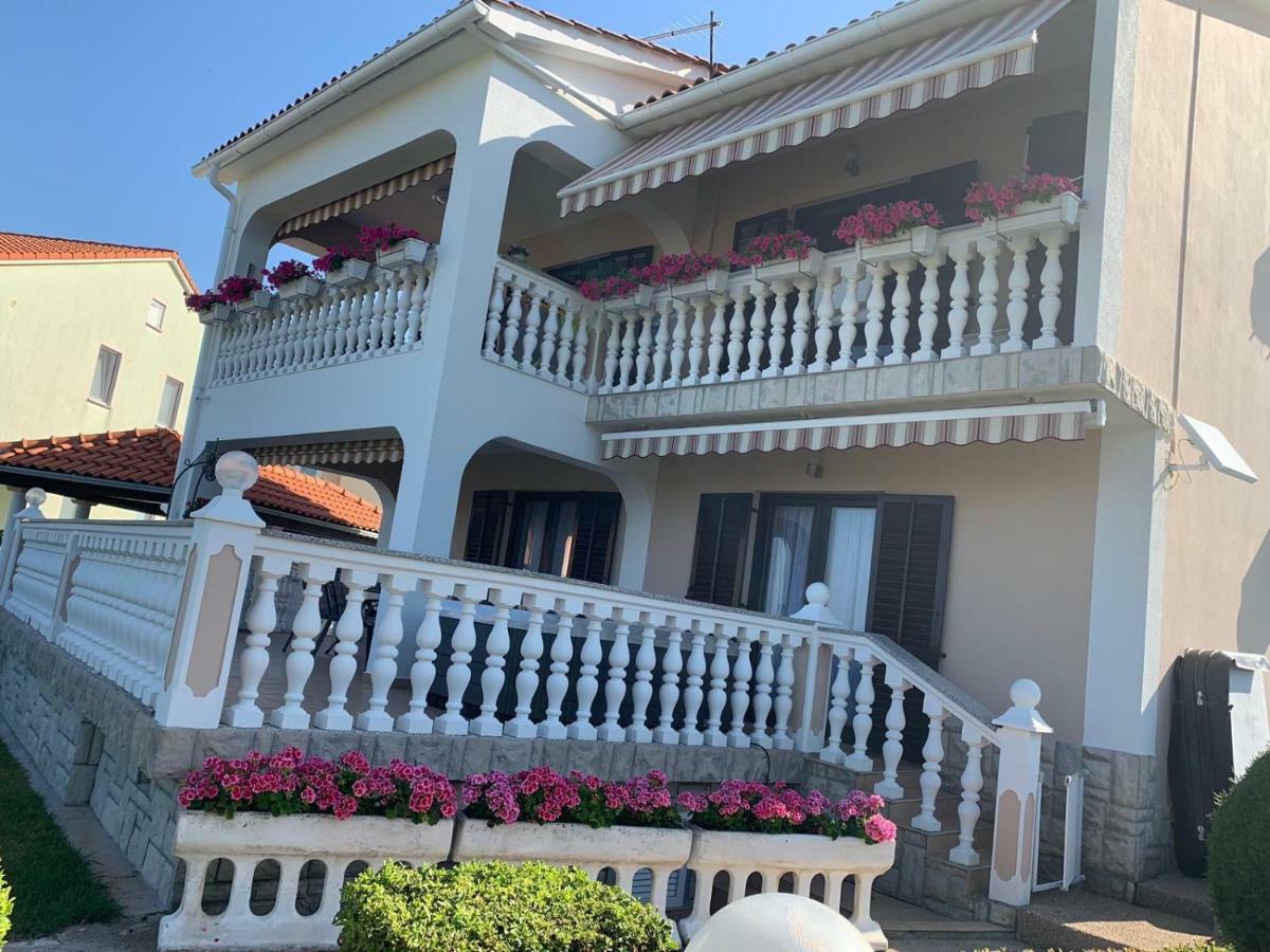 Apartment Smilja Malinska Dış mekan fotoğraf